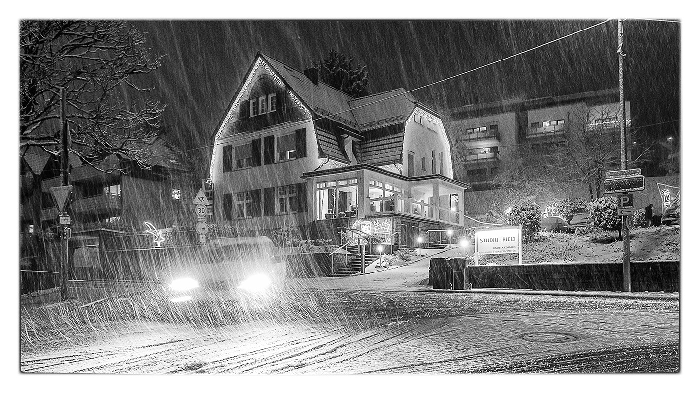 Gummersbach, Reininghauserstrasse, der erste Schnee